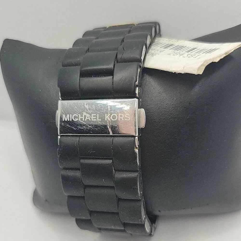 Michael Kors Runway MK8107 Unisex Stainless Steel Analog Dial Quartz Watch AM682